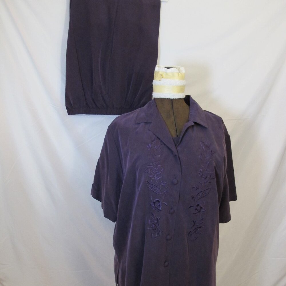 N Touch 3-piece purple pantsuit XL